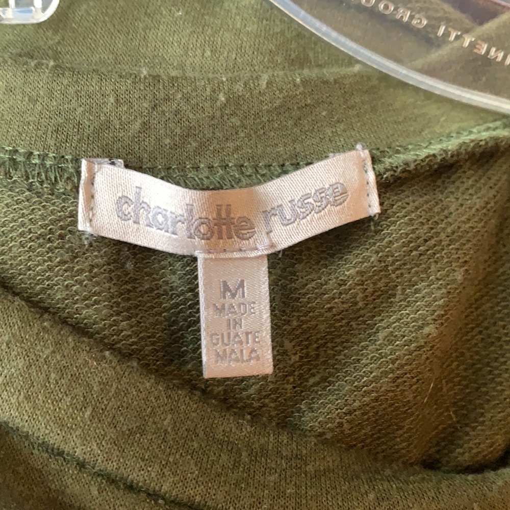 Cropped Sweater - Picture 3 of 3